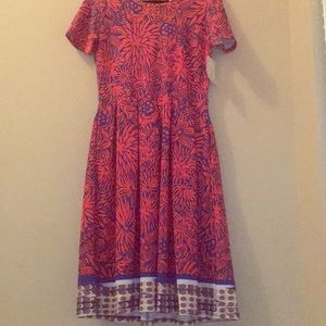 NWT LulaRoe Large Amelia Dress